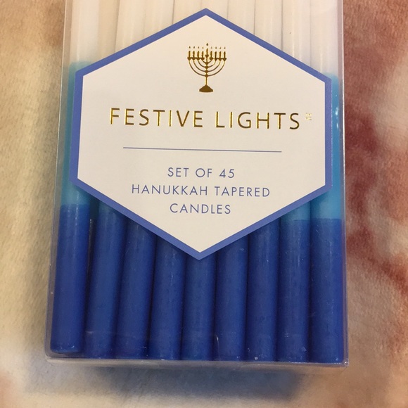 Festive Lights Hanukkah Candle Set of 45 count NWT Variagated Color Bluetowhite - Picture 3 of 10